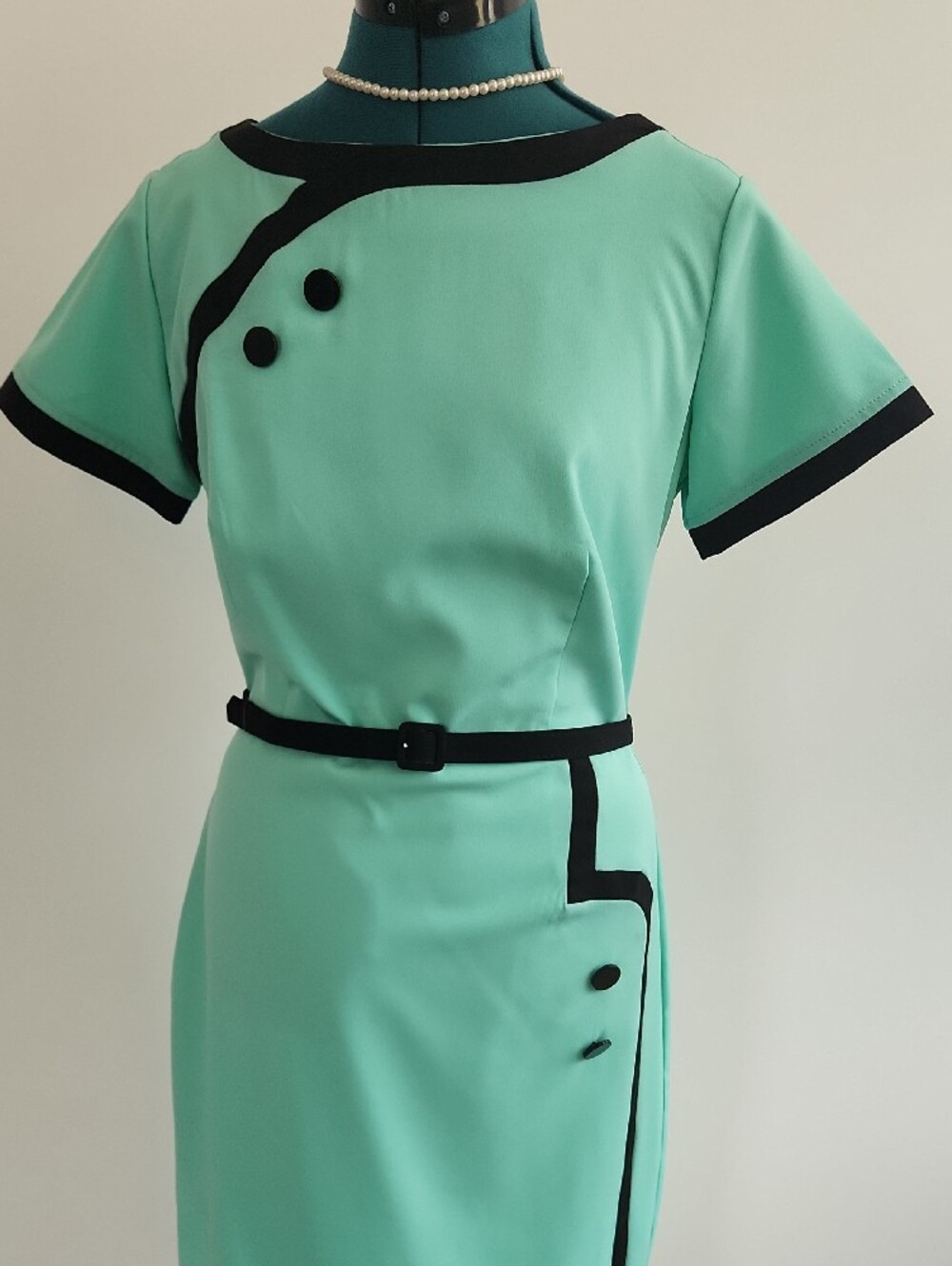 đź‘—Tatyana Mint Green Sheath Dress with Black Trim And Belt Sz L - Picture 3 of 9